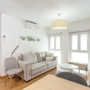 Apartment Of Principe Real Liberdade In The Heart Of With Private Parking, Lisbon