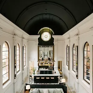 **** Hotel August België