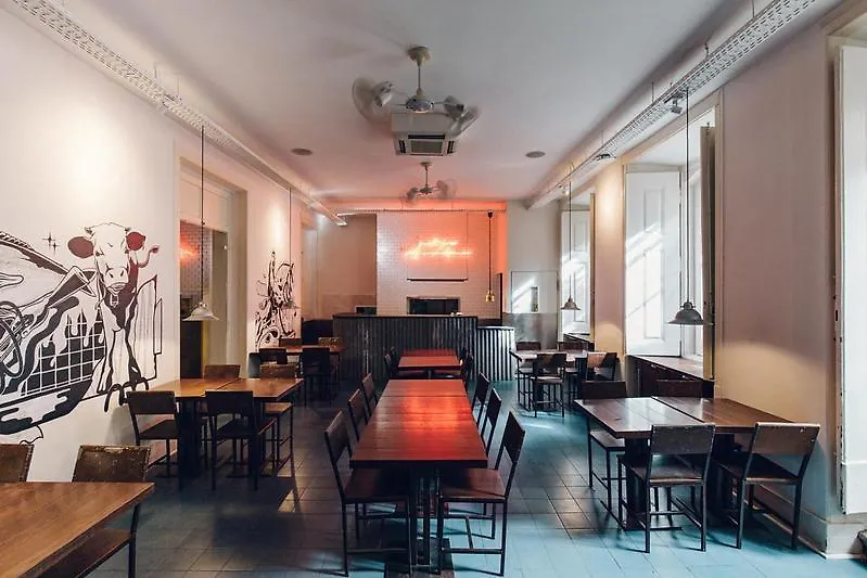 Hostel Independente Principe Real Lizbona