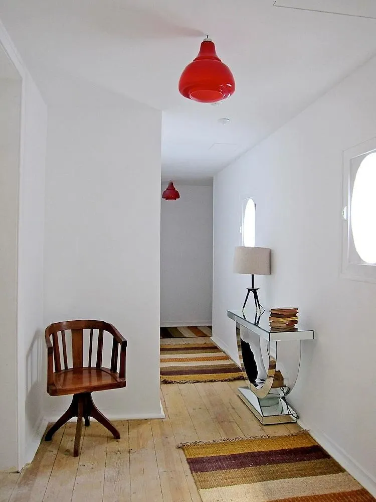 Hostel Independente Principe Real Lizbona