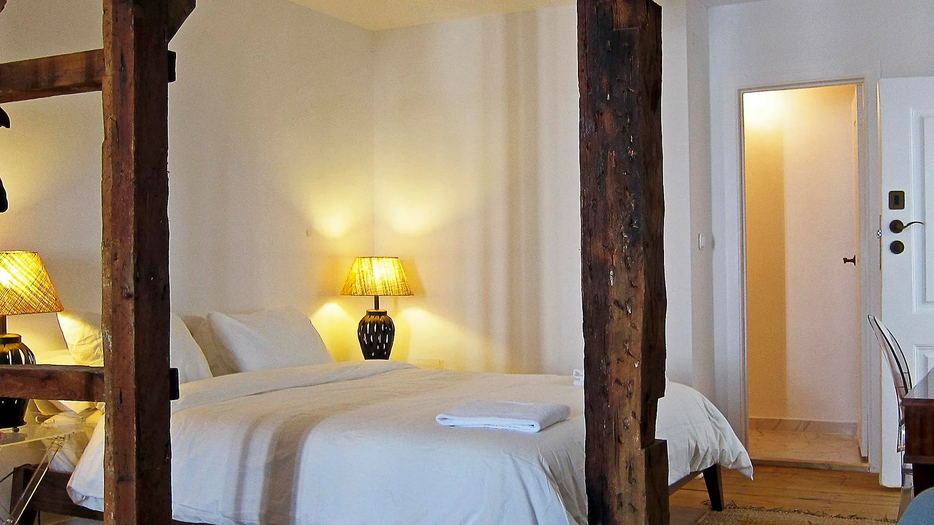 Hostel Independente Principe Real Lizbona